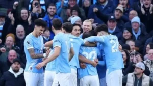 مانشستر سيتي يهيمن على وست هام بتقدم 2-0 في الشوط الأول